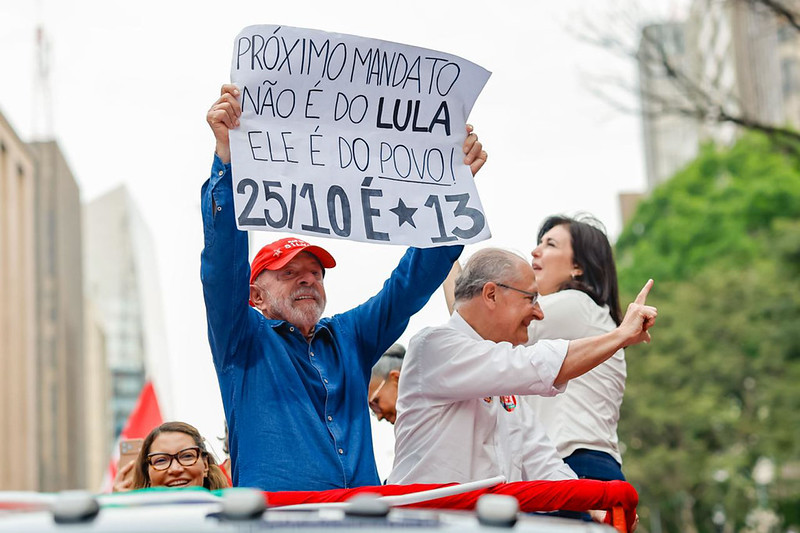 Construir uma direção política ampla para inaugurar um novo ciclo de conquistas e desenvolvimento nacional